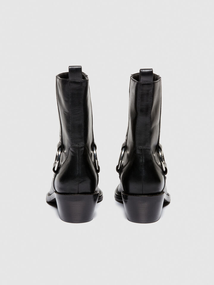 Ankle boots with metal ring - women's boots and ankle boots - Black | Sisley image number 3